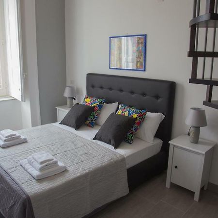 Vesuvius Luxury Suites Napoli Exterior foto