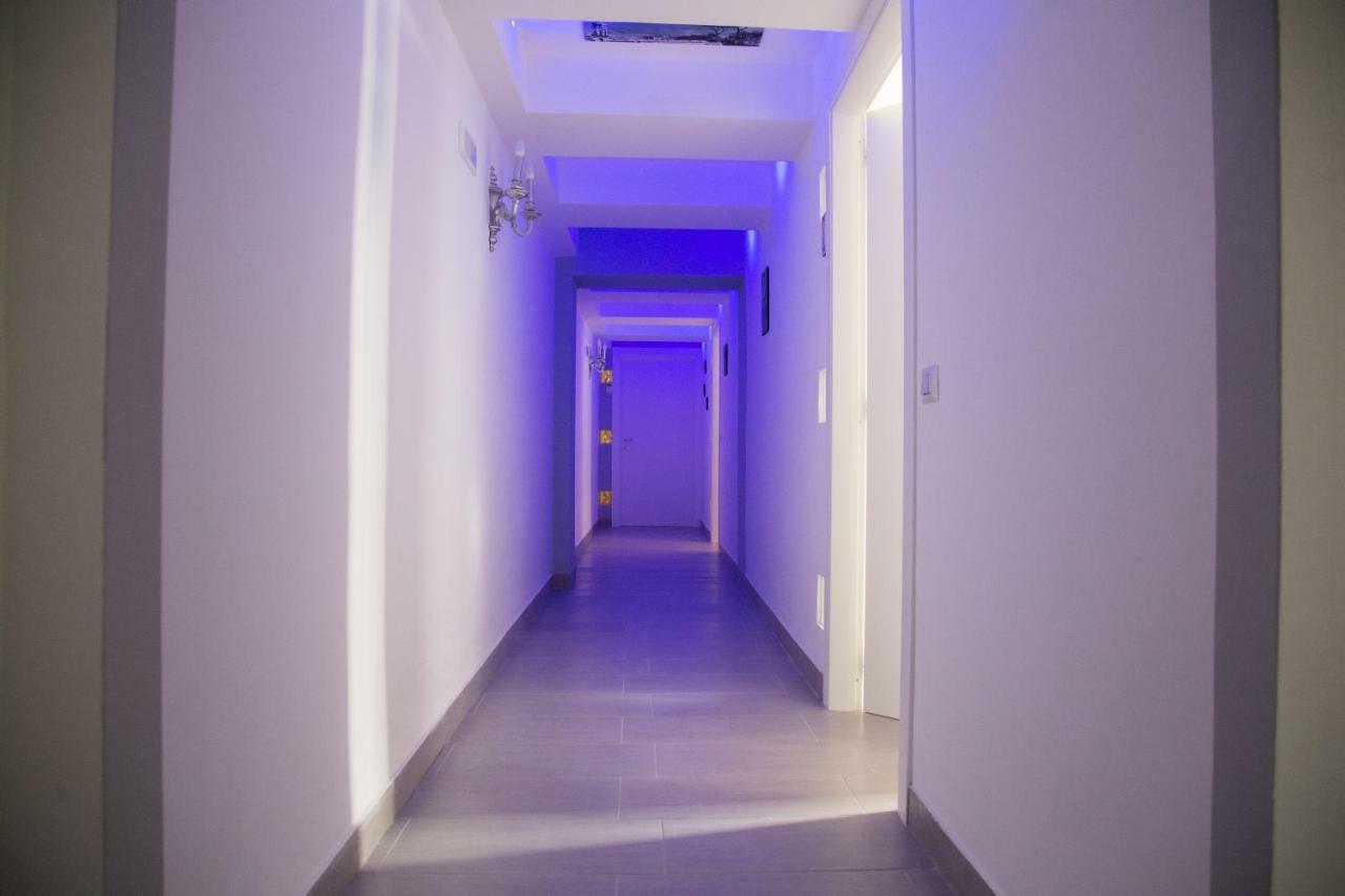 Vesuvius Luxury Suites Napoli Exterior foto
